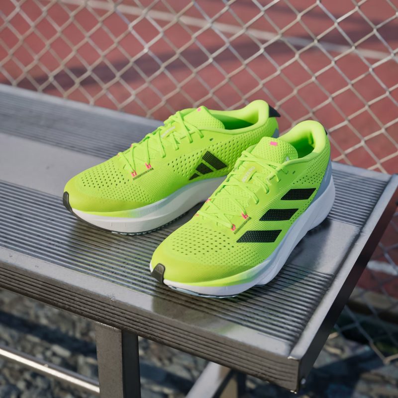 Adidas รองเท้าวิ่งผู้ชาย Adizero SL | Lucid Lemon/Core Black/Wonder Blue ( HQ7231 ) - Image 12