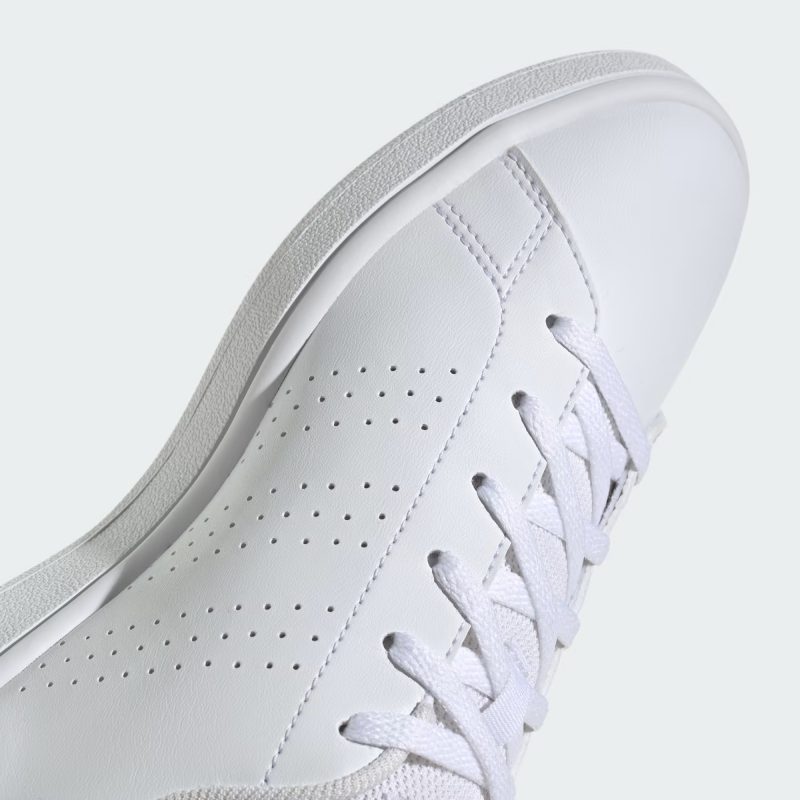 Adidas รองเท้าผ้าใบผู้หญิง Advantage Base | Cloud White/Cloud White/Champagne Met. ( IG5321 ) - Image 8