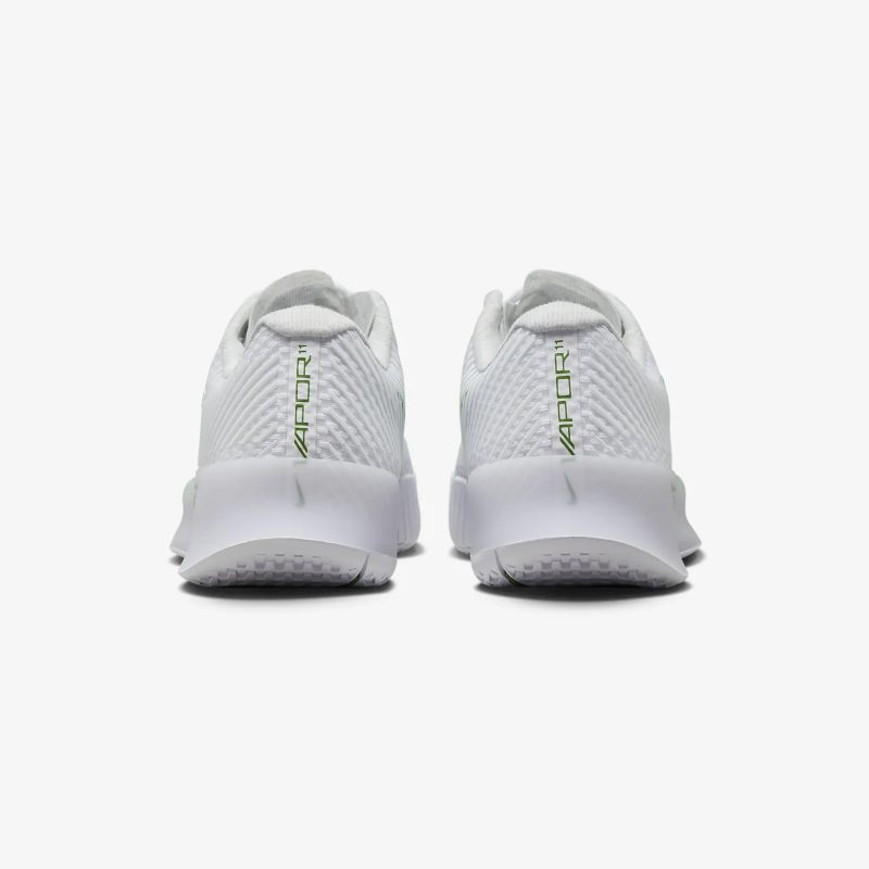 Nike รองเท้าเทนนิสผู้ชาย Zoom Vapor 11 HC | White/Kelly Green ( DR6966-102 ) - Image 4