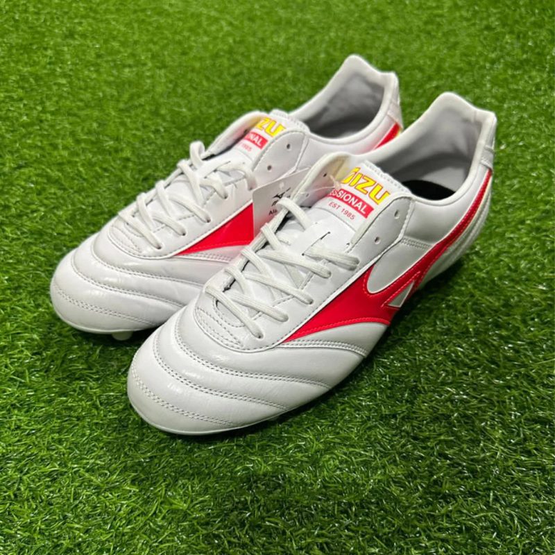 Mizuno รองเท้าฟุตบอล / สตั๊ด Morelia II Pro FG | White/Fiery Coral 2/Bolt 2 ( P1GA231364 ) - Image 15