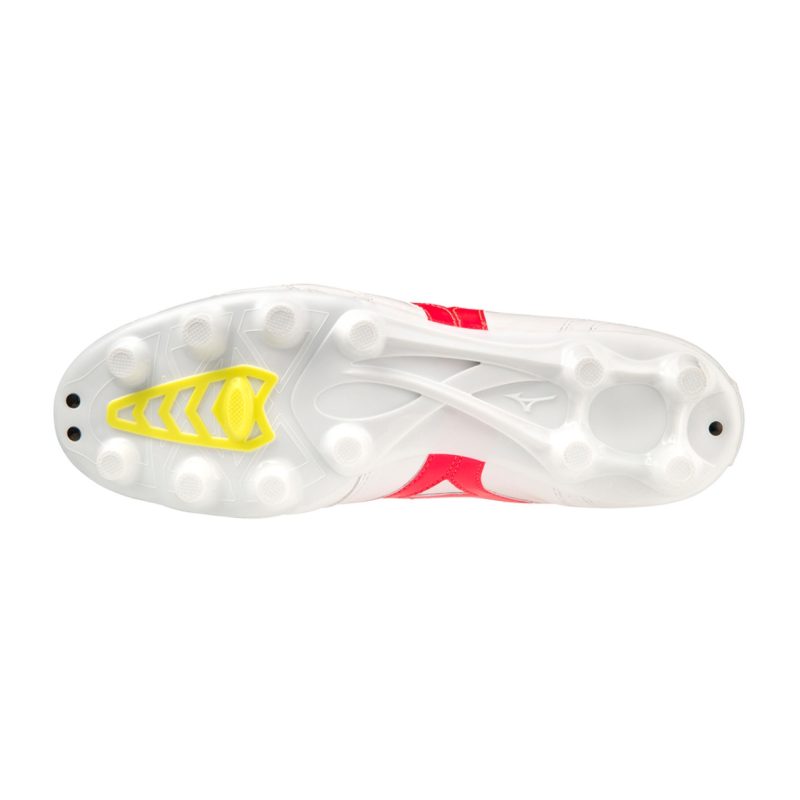 Mizuno รองเท้าฟุตบอล / สตั๊ด Morelia II Pro FG | White/Fiery Coral 2/Bolt 2 ( P1GA231364 ) - Image 3