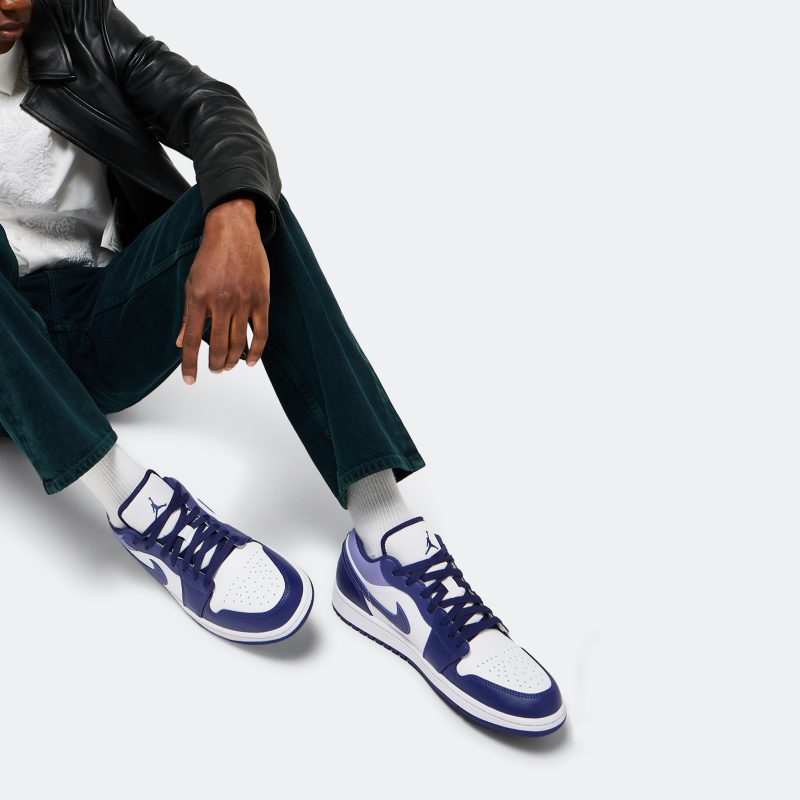 Nike รองเท้าผ้าใบผู้ชาย Air Jordan 1 Low | Sky J Purple/White/Sky J Light Purple ( 553558-515 ) - Image 13