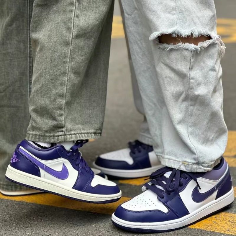 Nike รองเท้าผ้าใบผู้ชาย Air Jordan 1 Low | Sky J Purple/White/Sky J Light Purple ( 553558-515 ) - Image 14