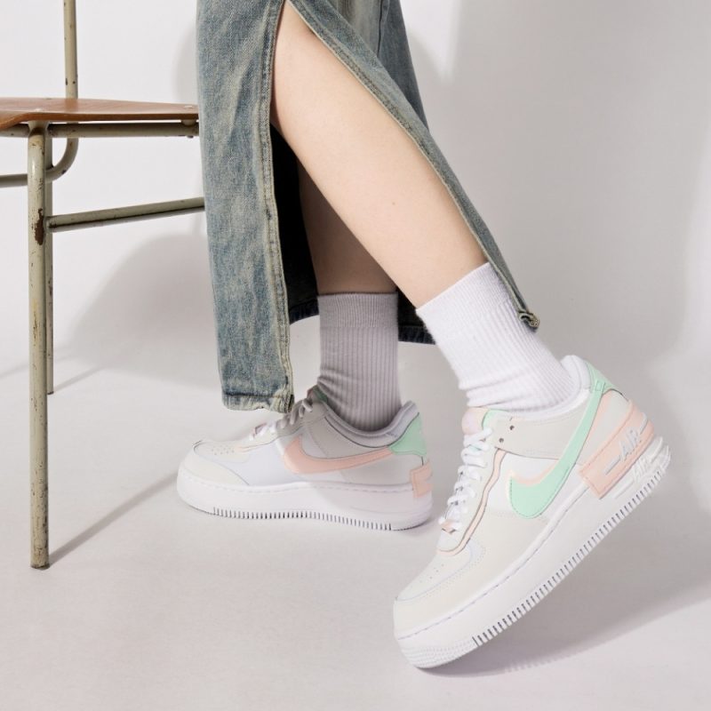 Nike รองเท้าผ้าใบผู้หญิง Air Force 1 Shadow | White/Mint Foam/Football Grey/Atmosphere ( CI0919-117 ) - Image 13