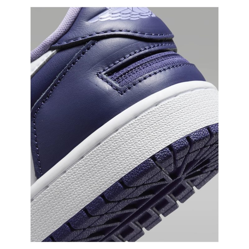 Nike รองเท้าผ้าใบผู้ชาย Air Jordan 1 Low FlyEase | Sky J Purple/White/Sky J Light Purple ( DM1206-515 ) - Image 8
