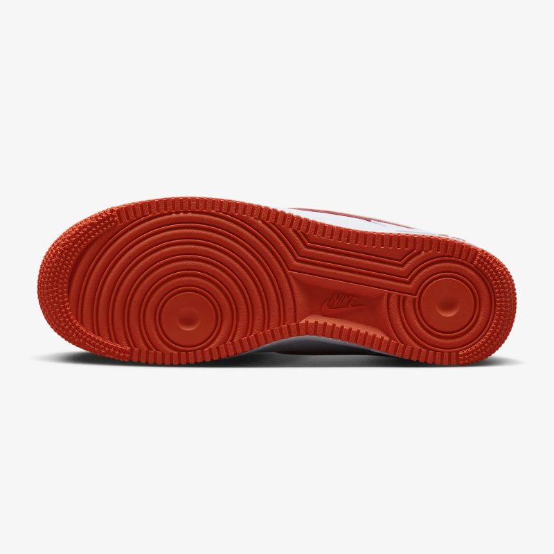 Nike รองเท้าผ้าใบผู้ชาย Air Force 1 '07 | White/Picante Red/White ( DV0788-102 ) - Image 2