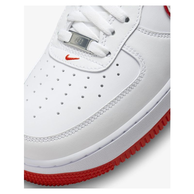 Nike รองเท้าผ้าใบผู้ชาย Air Force 1 '07 | White/Picante Red/White ( DV0788-102 ) - Image 7