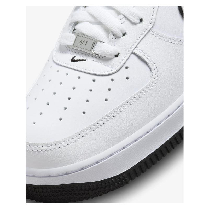 Nike รองเท้าผ้าใบผู้ชาย Air Force 1 '07 | White/White/Black ( DV0788-103 ) - Image 7