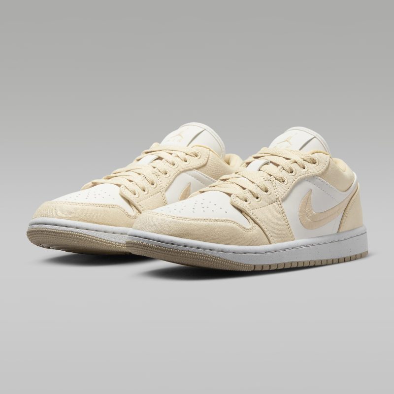 Nike รองเท้าผ้าใบผู้หญิง Air Jordan 1 Low SE | Team Gold/Sail ( FN3722-701 ) - Image 19