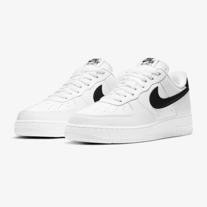 Nike รองเท้าผ้าใบผู้ชาย Air Force 1 '07 | White/Black ( CT2302-100 ) - Image 5