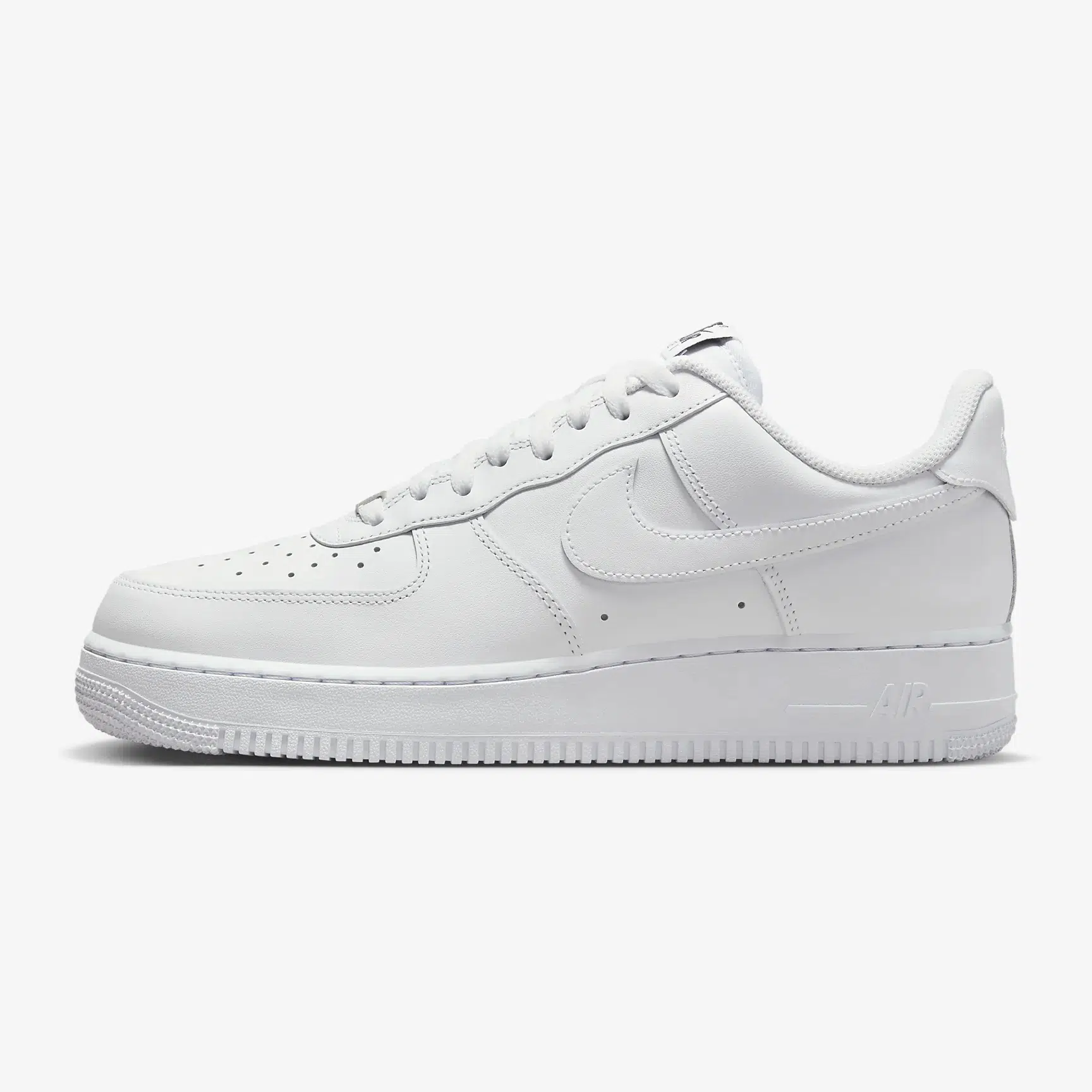 Nike รองเท้าผ้าใบผู้ชาย Air Force 1 '07 FlyEase | White/White/White ( FD1146-100 )
