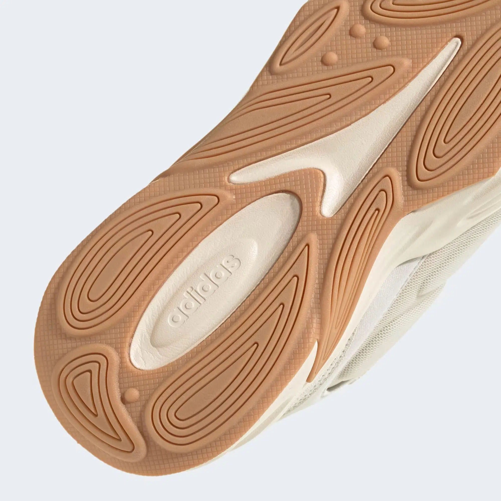 Adidas รองเท้าผ้าใบผู้ชาย Ozelle | Aluminium/Wonder White/Gum ( GX6762 ) - Image 7