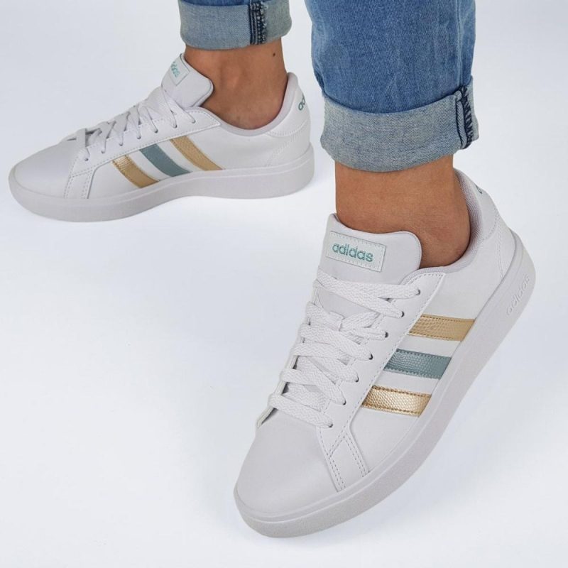 Adidas รองเท้าผ้าใบผู้หญิง Grand Court Base 2.0 | Cloud White/Magic Grey Met./Wonder Gold Met. F23 ( ID1865 ) - Image 9