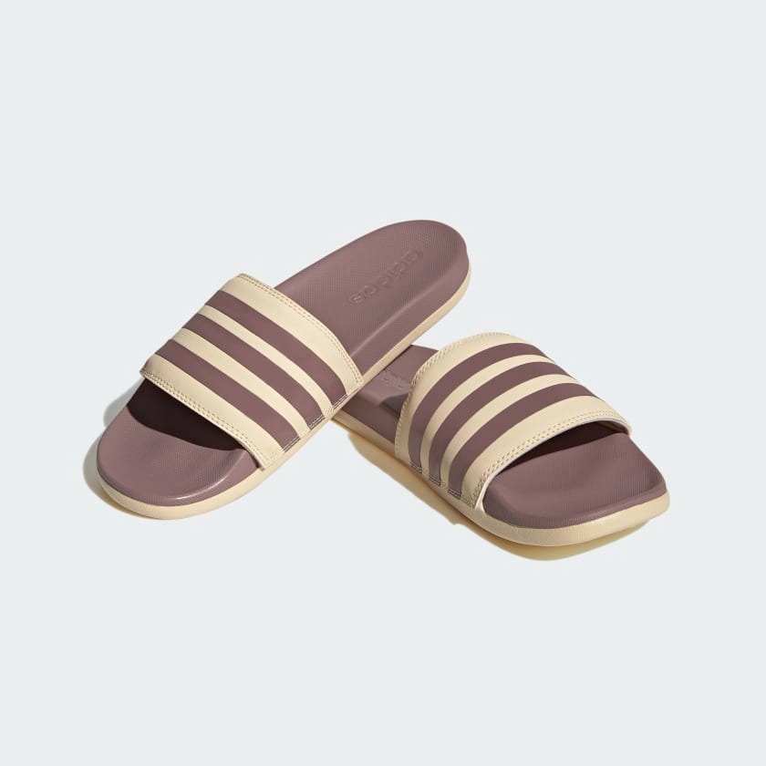 Adidas รองเท้าแตะ Adilette Comfort | Sand Strata / Purple / Sand Strata | (H03621) - Image 4