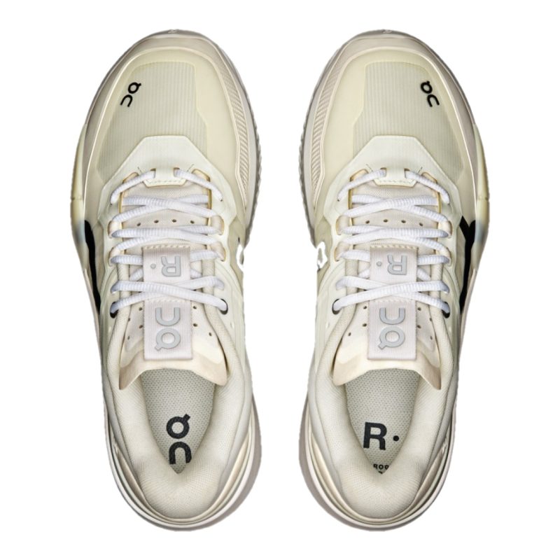 On รองเท้าเทนนิสผู้ชาย The Roger Pro 2 Low-Top | All White ( 3ME10300108 ) - Image 4