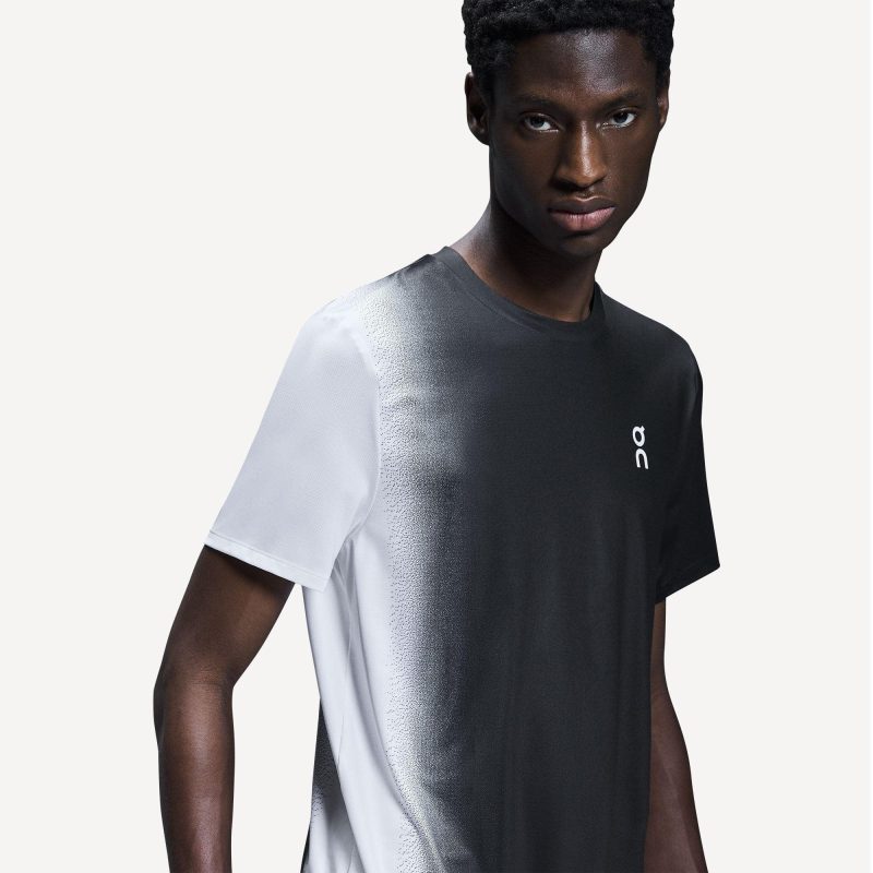 On เสื้อเทนนิสผู้ชาย Men’s Cout-T | Black/White ( 1ME10860299 ) - Image 7