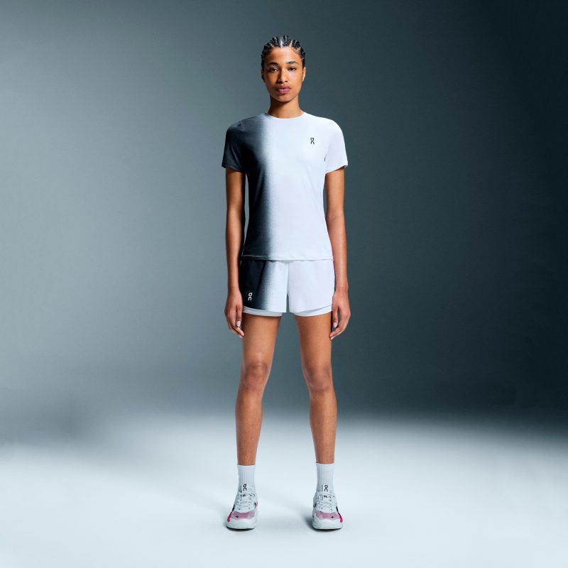 On เสื้อเทนนิสผู้หญิง Women’s Court-T | Black/White ( 1WE11080299 ) - Image 9