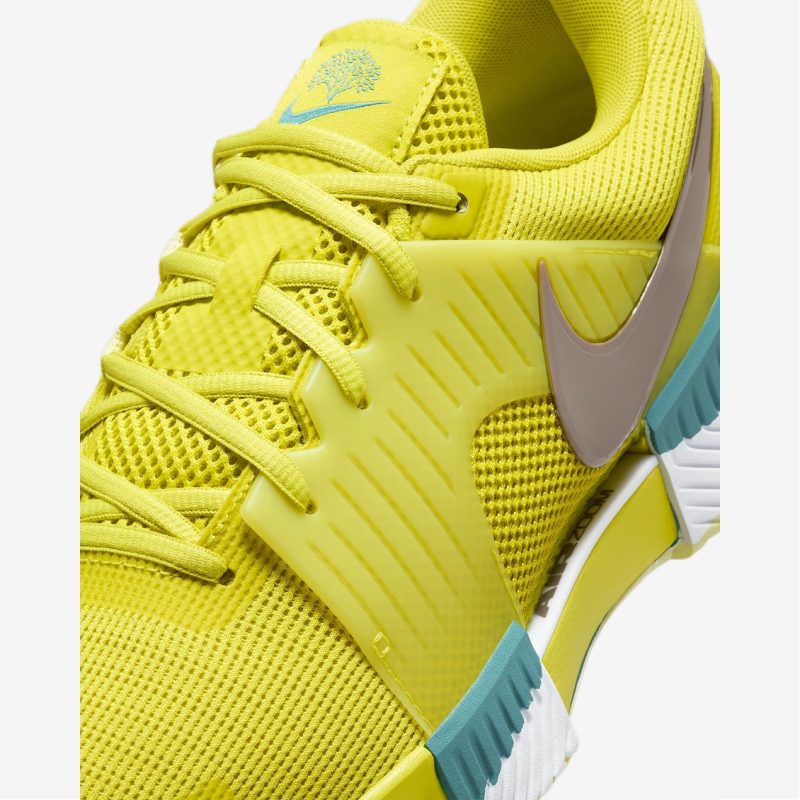Nike รองเท้าเทนนิสผู้ชาย GP Challenge 1 Premium | High Voltage/Mineral Teal/Luminous Green/Cave Stone ( HF1173-300 ) - Image 7