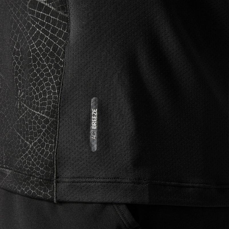 Asics เสื้อเทนนิสผู้ชาย Men’s Match SS Top Night Energy | Performance Black ( 2041A352-001 ) - Image 6