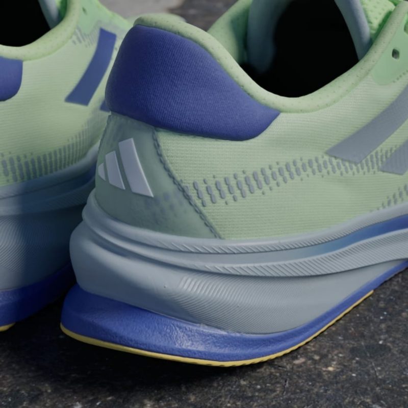 Adidas รองเท้าวิ่งผู้ชาย Supernova Rise Running | Green Spark/Wonder Blue/Lucid Blue ( ID2779 ) - Image 8