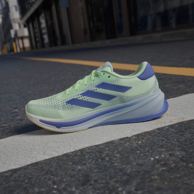 Adidas รองเท้าวิ่งผู้ชาย Supernova Rise Running | Green Spark/Wonder Blue/Lucid Blue ( ID2779 ) - Image 3