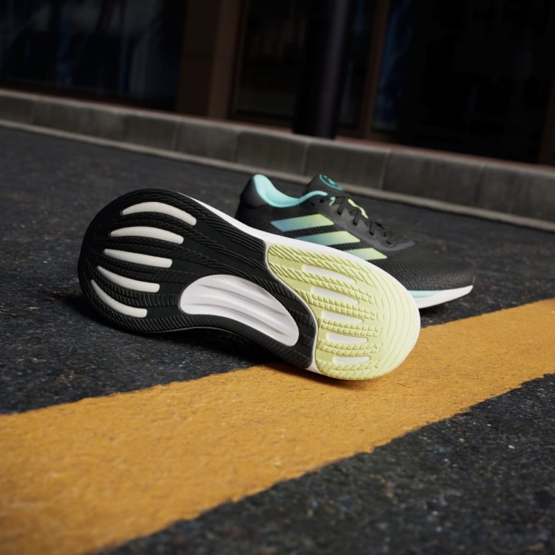 Adidas รองเท้าวิ่งผู้ชาย Supernova Stride Running | Core Black / Pulse Lime / Flash Aqua ( IH2909 ) - Image 8