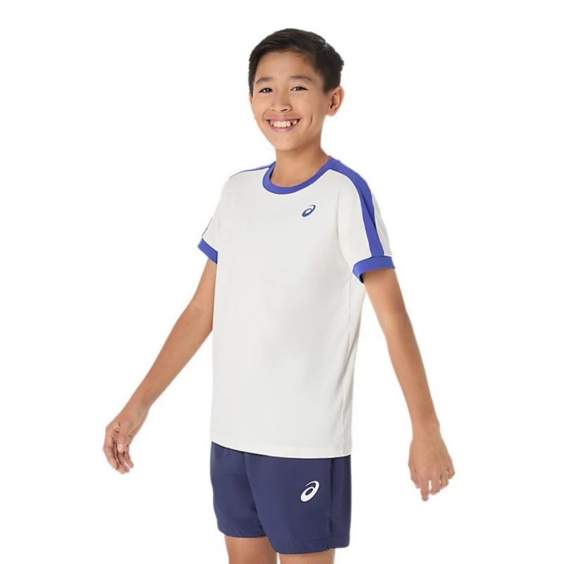 Asics เสื้อเทนนิสเด็กผู้ชาย Boys Tennis SS Top | Cream/Dark Cobalt ( 2044A044-100 ) - Image 3