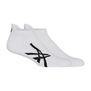 Asics ถุงเท้าเทนนิส Resolution Solutionspeed Ankle Socks | Brilliant White/Performance Black ( 3043A098-101 )