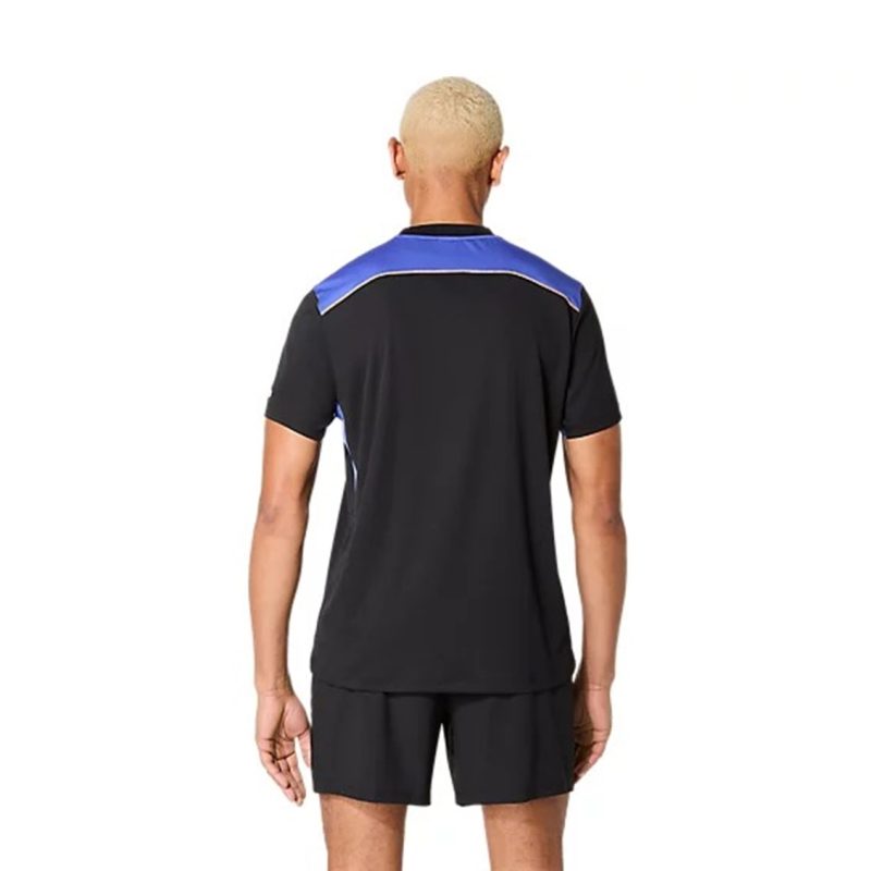 Asics เสื้อเทนนิสผู้ชาย Men’s Padel Court SS Top | Performance Black/Dark Cobalt ( 2041A349-001 ) - Image 2