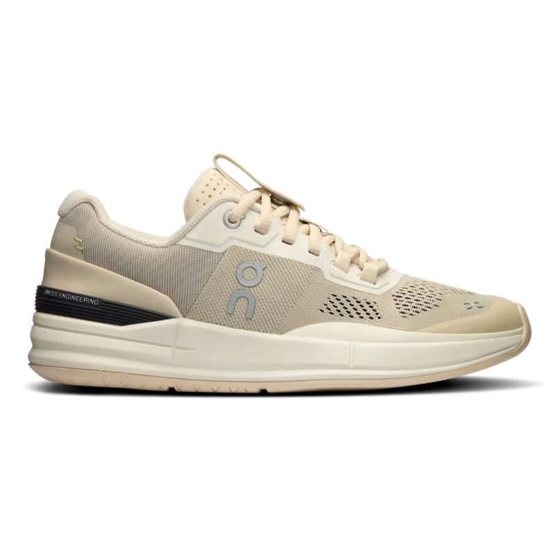 On รองเท้าเทนนิสผู้หญิง The Roger Pro Tennis Shoes | Sand | Ivory ( 48.97664 )