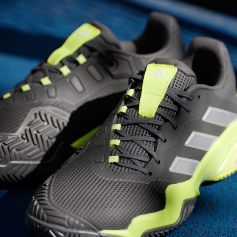 Adidas รองเท้าเทนนิสผู้ชาย Men's Barricade 13 Tennis Shoes | Core Black / Zero Metalic / Lucid Lemon ( IH2559 ) - Image 9