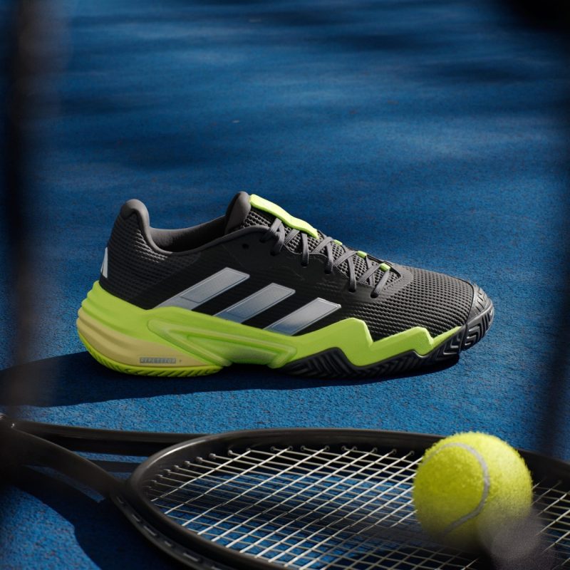 Adidas รองเท้าเทนนิสผู้ชาย Men's Barricade 13 Tennis Shoes | Core Black / Zero Metalic / Lucid Lemon ( IH2559 ) - Image 2