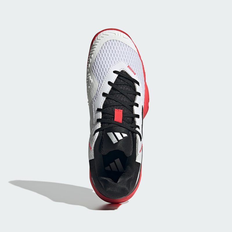 Adidas รองเท้าเทนนิสเด็ก Barricade Kids | Cloud White/Core Black/Lucid Red ( IH5545 ) - Image 3