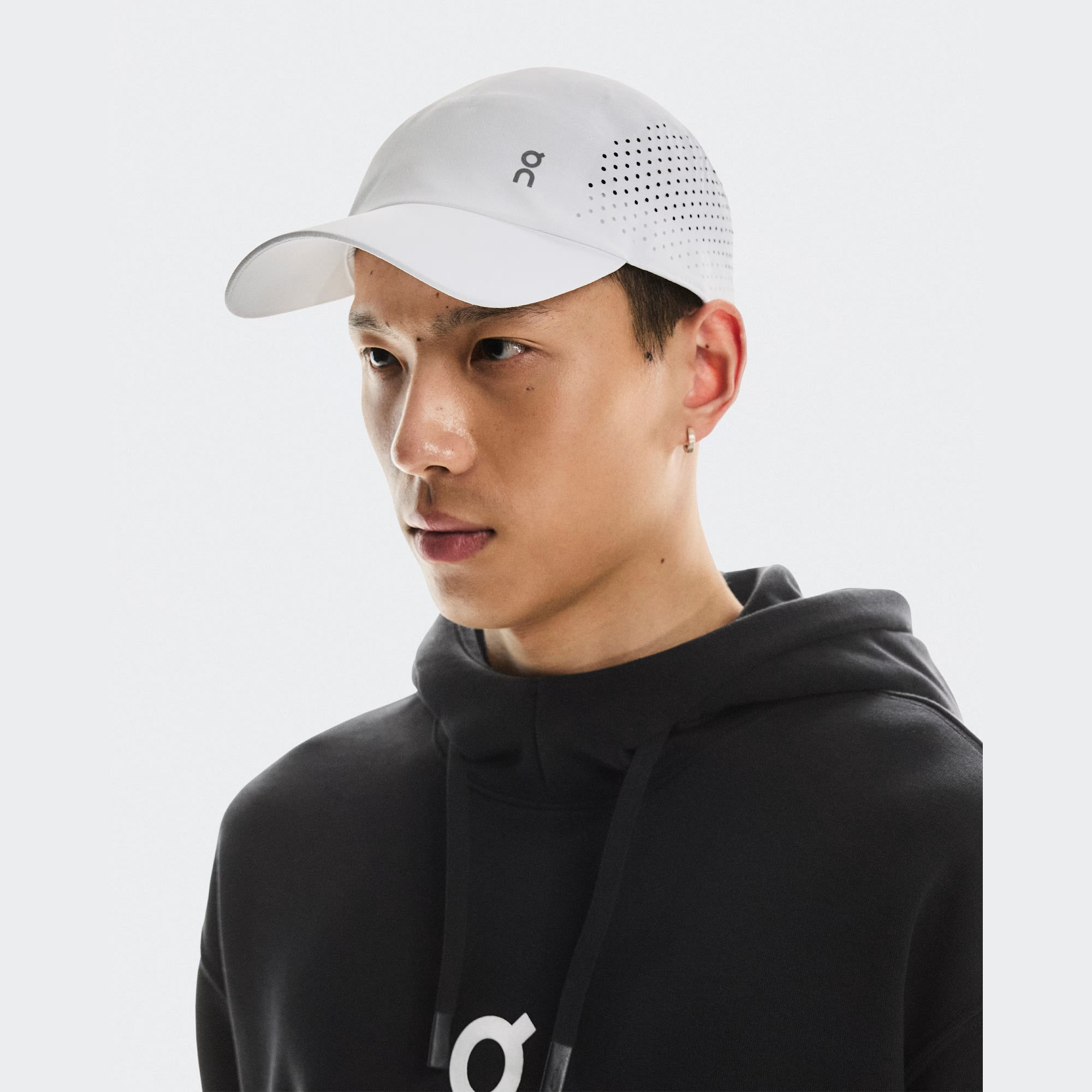 On หมวกเทนนิส Lightweight Cap | White ( 2UF10330069 ) - Image 3