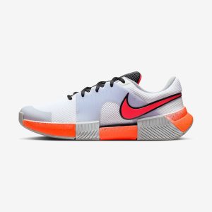 Nike รองเท้าเทนนิสผู้ชาย GP Challenge 1 Premium HC | White/Wolf Gray/Volcanic Red ( HV1489-100 )