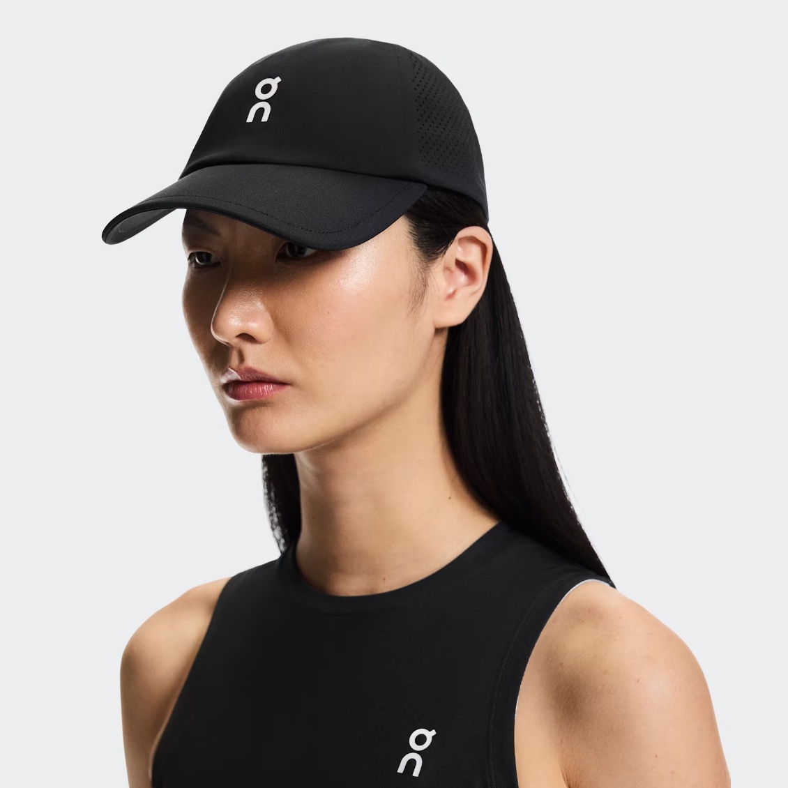 On หมวกเทนนิส Court Cap | Black / Black ( 2UF10171043 ) - Image 3