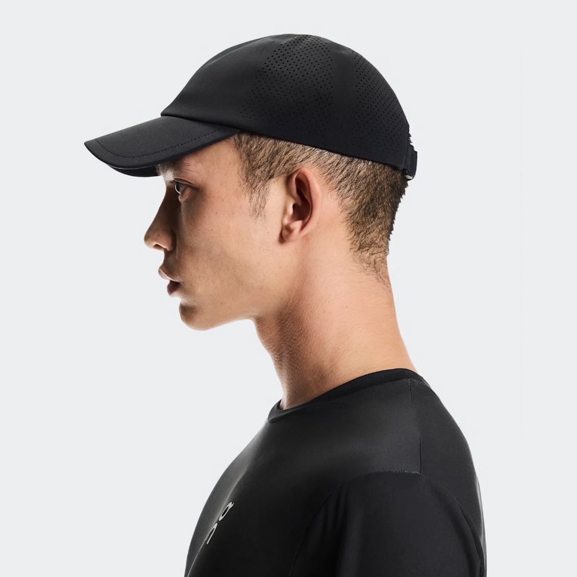 On หมวกเทนนิส Court Cap | Black / Black ( 2UF10171043 ) - Image 2