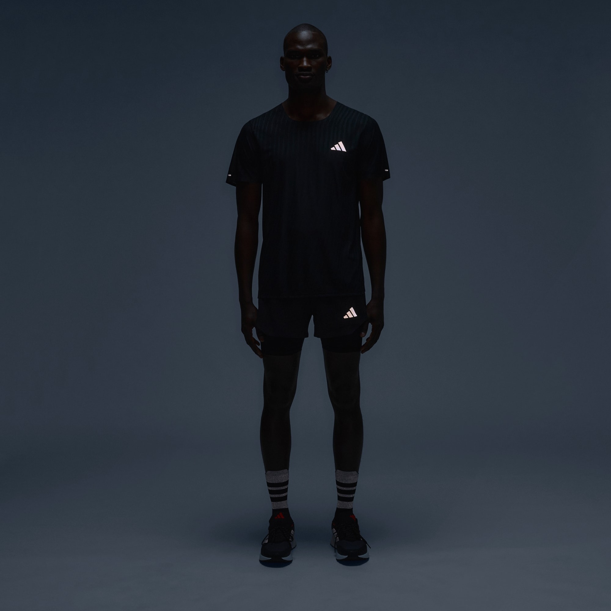 Adidas เสื้อกีฬาผู้ชาย Men's Adi365 Running CLIMACOOL+ | Black/Grey Six ( JM5702 ) - Image 11