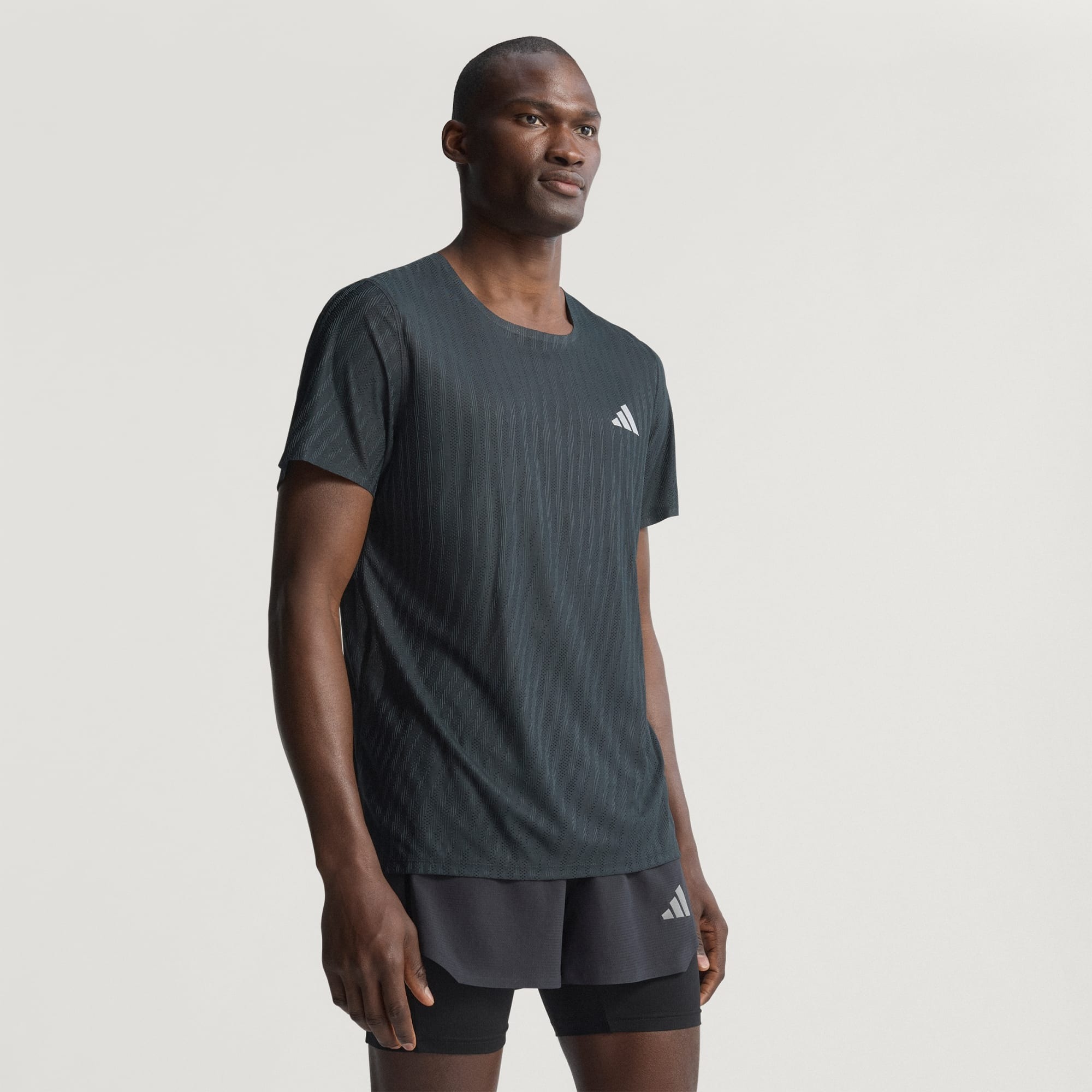 Adidas เสื้อกีฬาผู้ชาย Men's Adi365 Running CLIMACOOL+ | Black/Grey Six ( JM5702 ) - Image 2