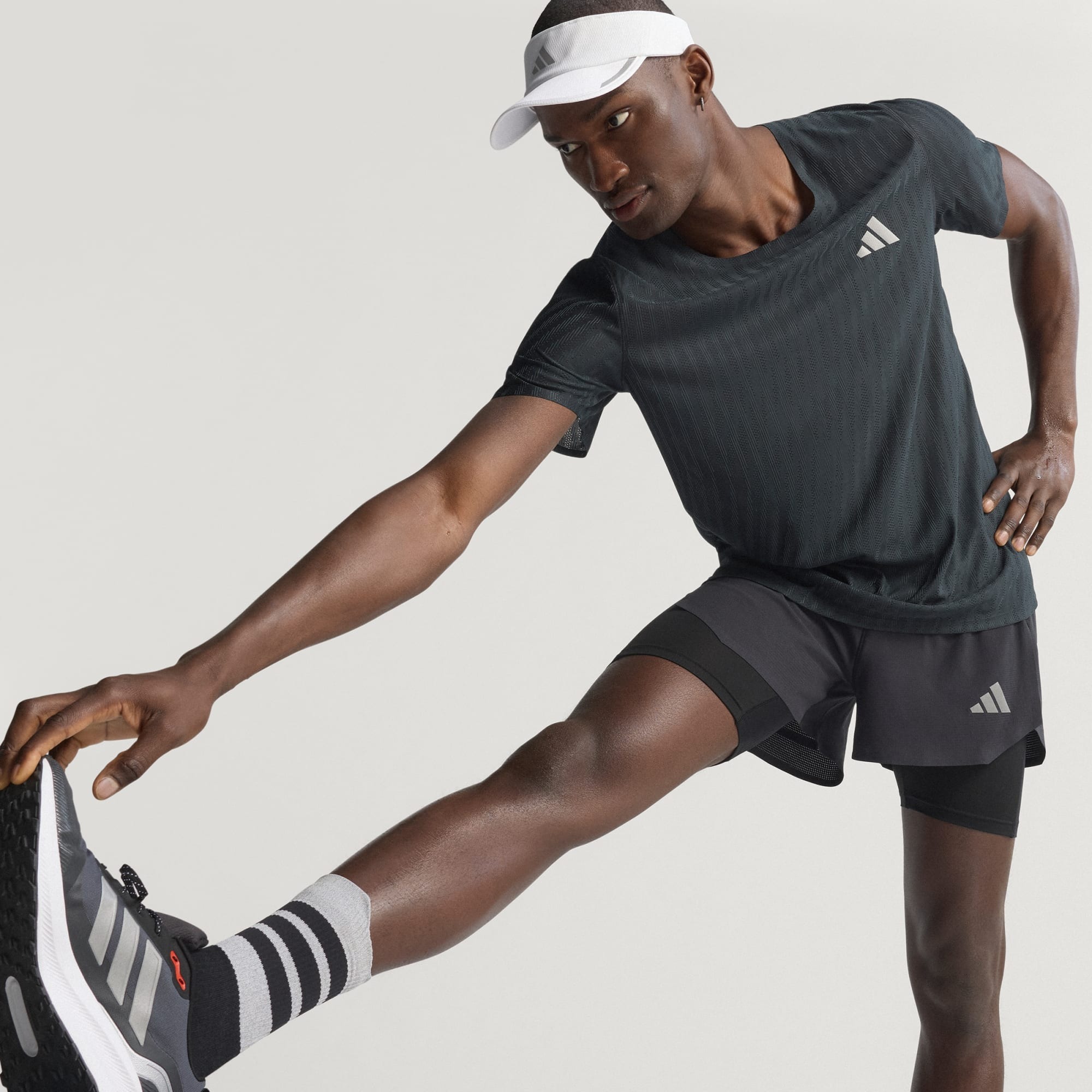 Adidas เสื้อกีฬาผู้ชาย Men's Adi365 Running CLIMACOOL+ | Black/Grey Six ( JM5702 ) - Image 4