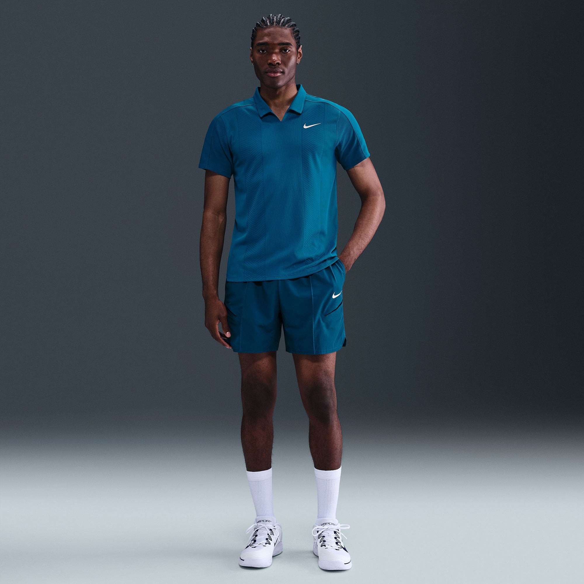 Nike กางเกงเทนนิสผู้ชาย Men's Court Slam Dri-FIT 6in Tennis Shorts | Blue Force ( HM6740-415 ) - Image 5