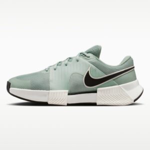 Nike รองเท้าเทนนิสผู้ชาย Zoom GP Challenge 1.5 HC | Steam/Light Silver/White/Black ( IQ5180-005 )