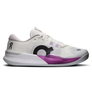 On รองเท้าเทนนิสผู้หญิง The Roger Pro 3 Tennis Shoes | White / Muscadine ( 3WG10316030 )