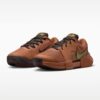 Nike รองเท้าเทนนิสผู้หญิง Zoom GP Challenge 1.5 HC Naomi Osaka  | Mineral Clay/Black/Metallic Gold/Sail ( IQ6077-200 ) - Image 8