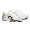 On รองเท้าเทนนิสผู้หญิง The Roger Pro 3 Tennis Shoes | White/ Ash ( 3WG10316243 ) - Image 2