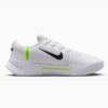 Nike รองเท้าเทนนิสผู้ชาย GP Challenge 1.5 HC | White/Pure Platinum/Volt/Black ( IQ5180-100 ) - Image 2