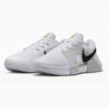 Nike รองเท้าเทนนิสผู้ชาย GP Challenge 1.5 HC | White/Pure Platinum/Volt/Black ( IQ5180-100 ) - Image 7