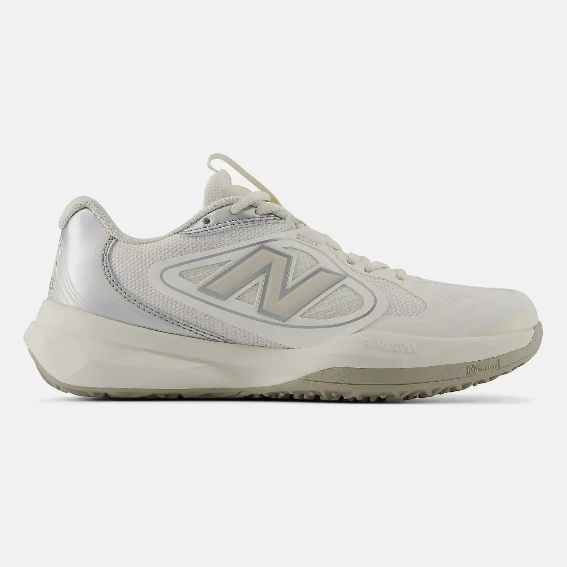 New Balance รองเท้าเทนนิสผู้หญิง FuelCell 796v5 Padel Tennis Shoes | Sea salt with linen / Silver metallic ( W7966H5 )