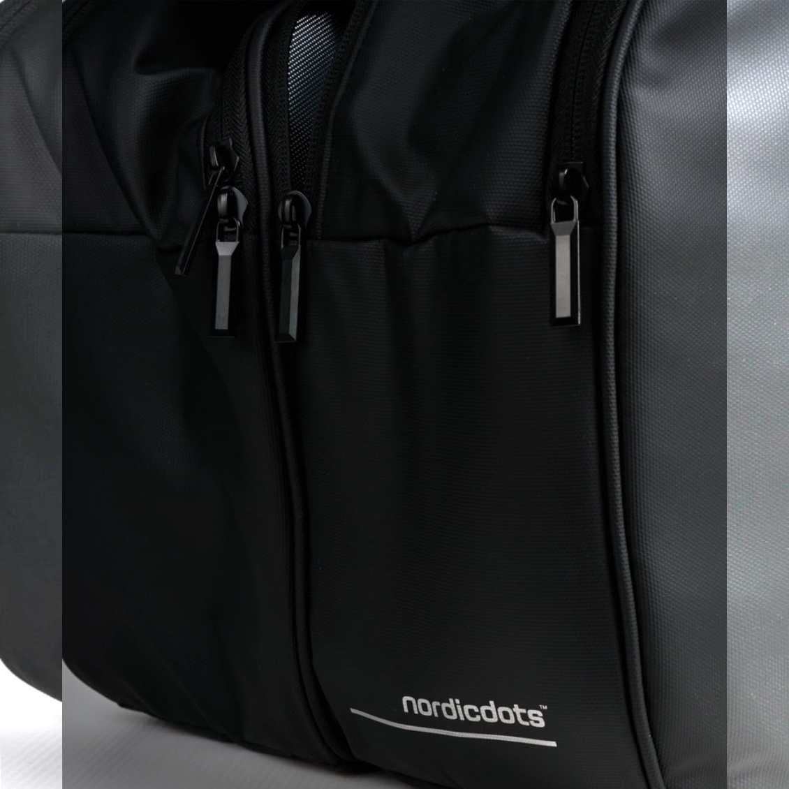Nordicdots กระเป๋าเทนนิส Duffel Bag 10 Tennis Bag | Black ( DTB10BK ) - Image 3