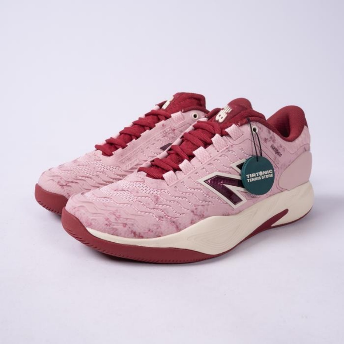 New Balance รองเท้าเทนนิสผู้หญิง Fresh Foam X CT-Rally v2 Tennis Shoes | Pink Chalk / Angora ( WRAL54Z )
